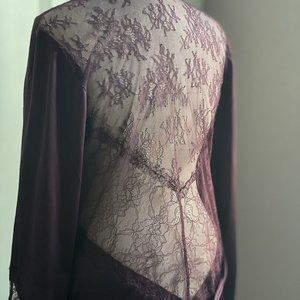 NWOT Victoria's Secret Chantilly Lace Satin Robe